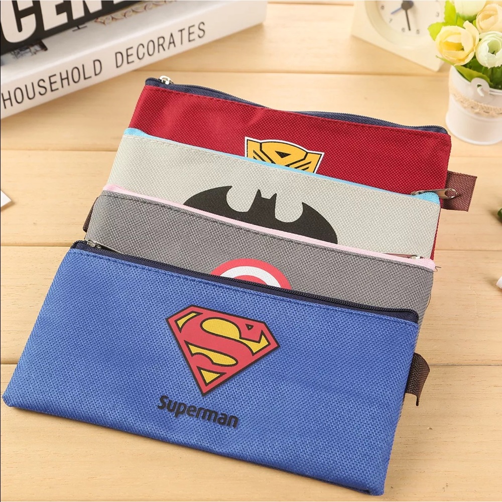 ❤️❤️HOST PICK❤️❤️ Superman case - Picture 2 of 8